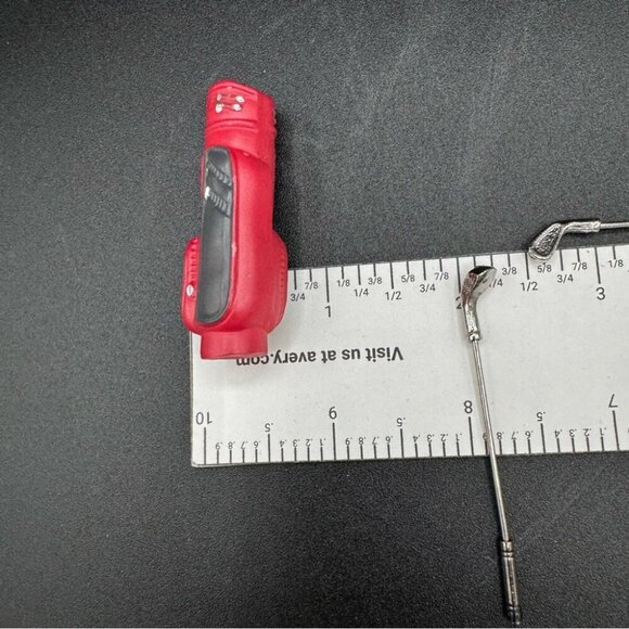 Red Miniature Golf Bag with Clubs - Picture 9 of 10